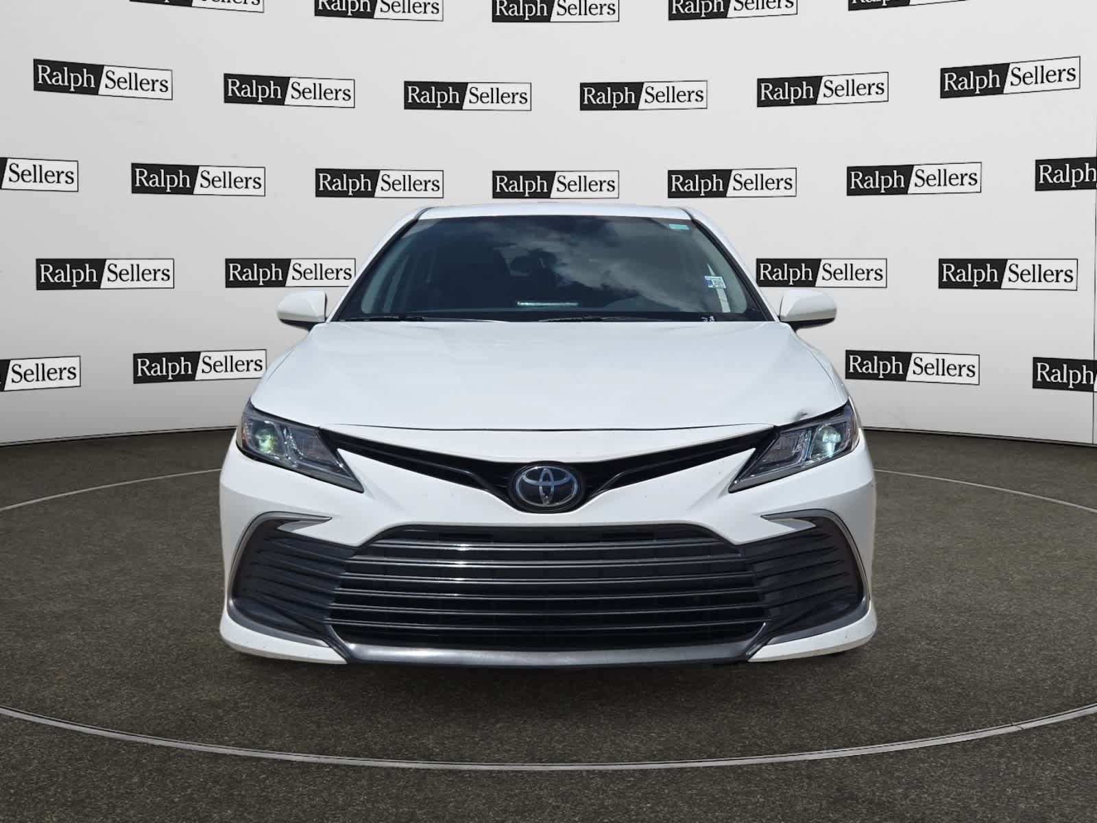 Used 2023 Toyota Camry LE FWD image 8