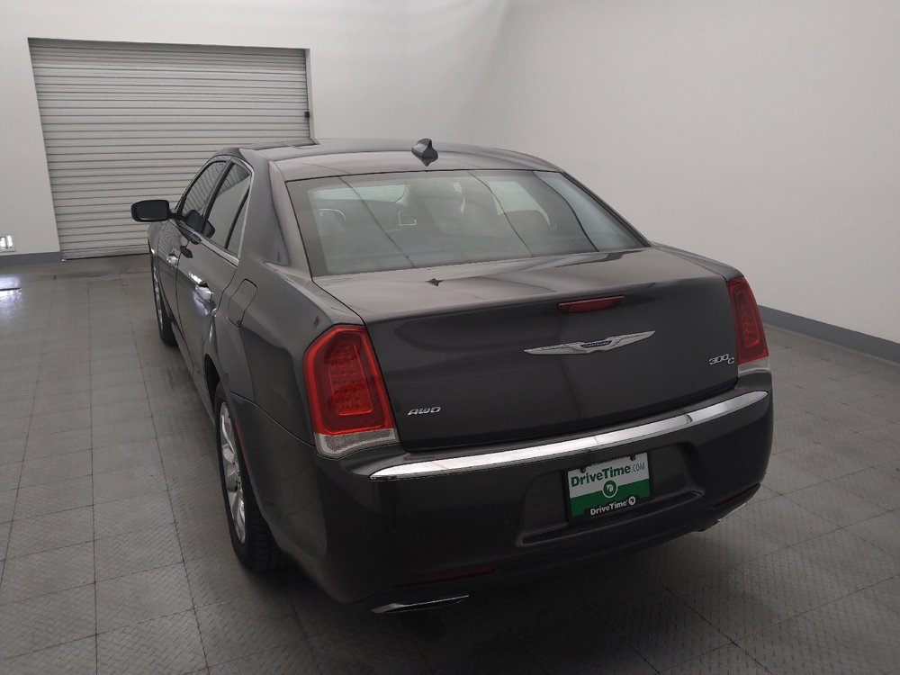Used 2016 Chrysler 300 C w/ Safetytec Plus Group AWD/4WD image 6