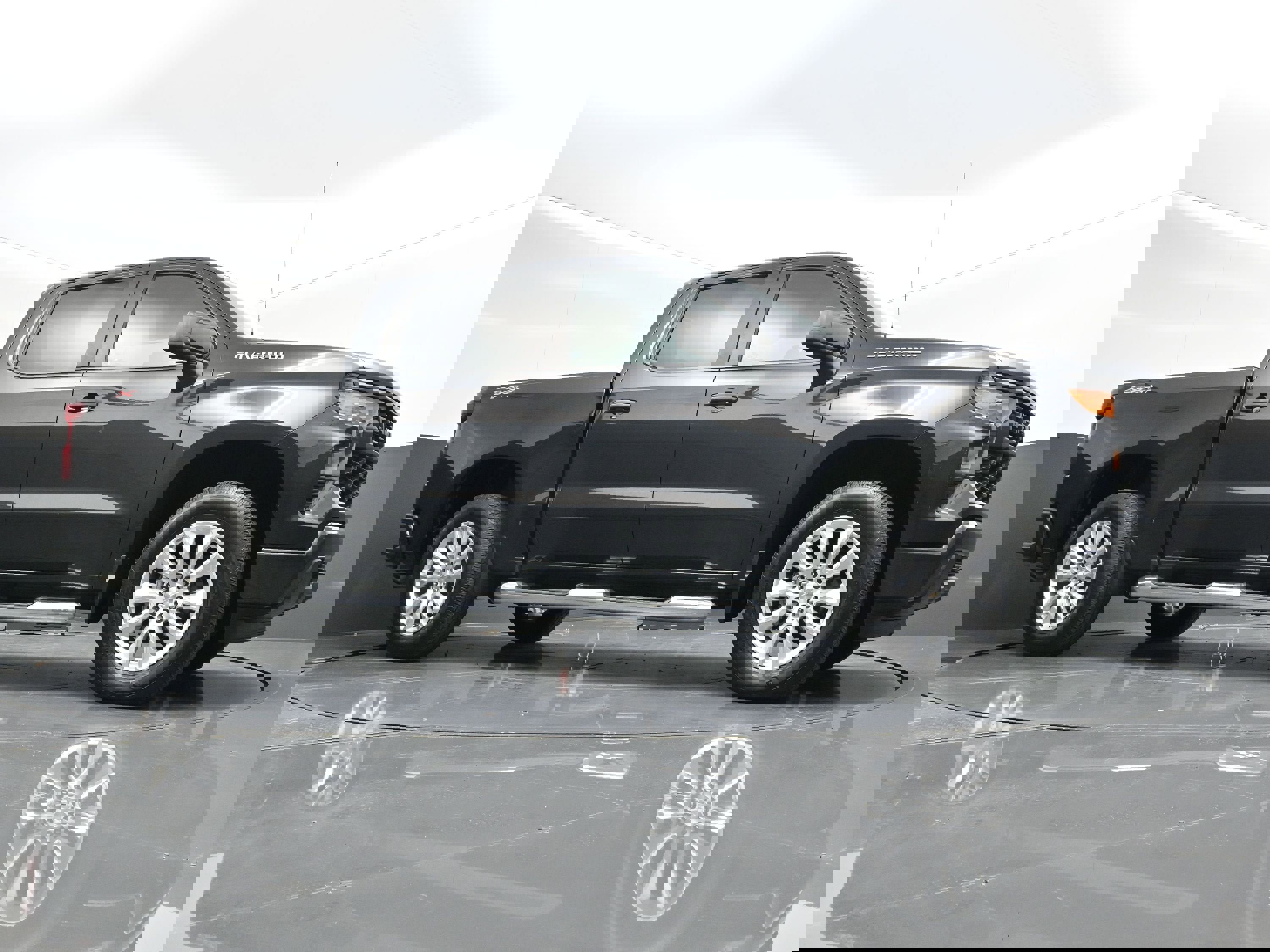 Certified 2023 Chevrolet Silverado 1500 Custom w/ LPO, Dark Essentials Package image 36