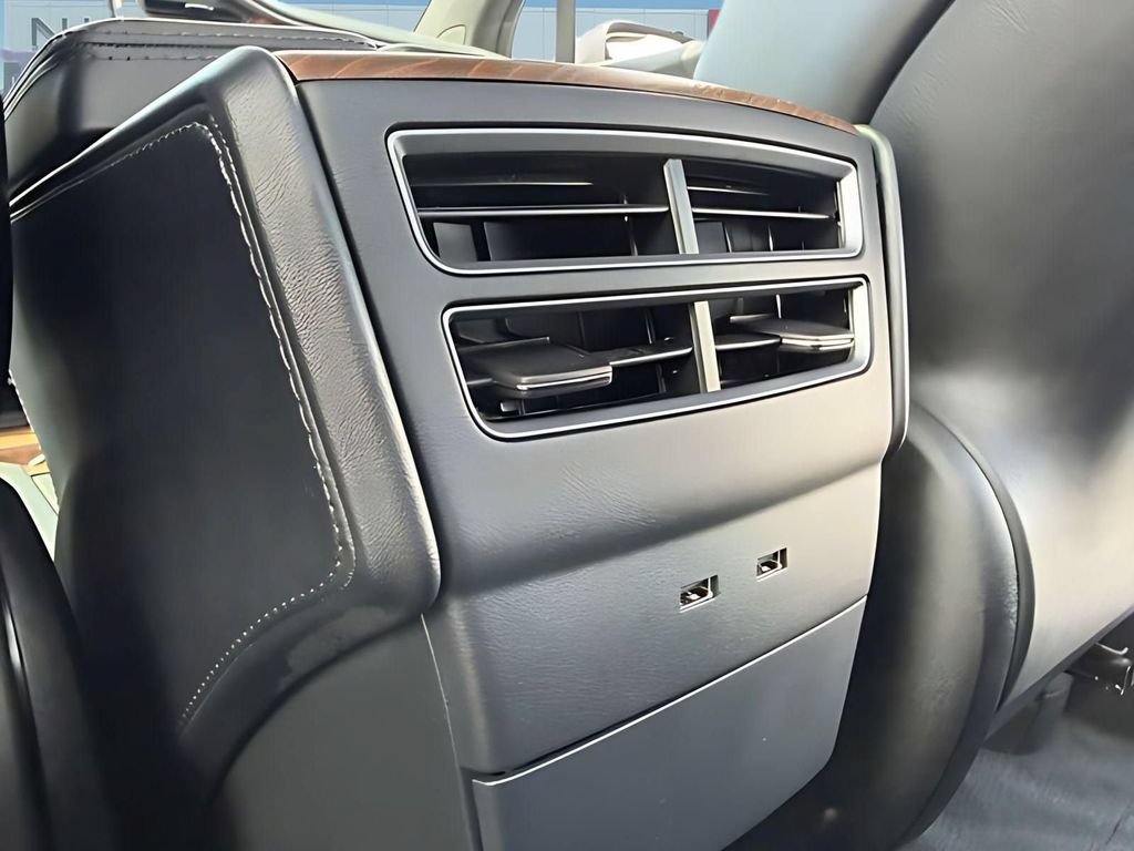Used 2019 Tesla Model X Long Range AWD/4WD image 26