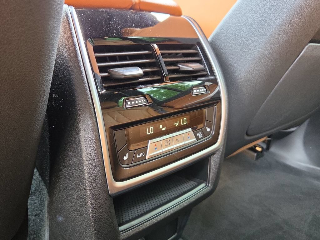 Used 2021 BMW X5 M50i w/ Premium Package AWD/4WD image 15