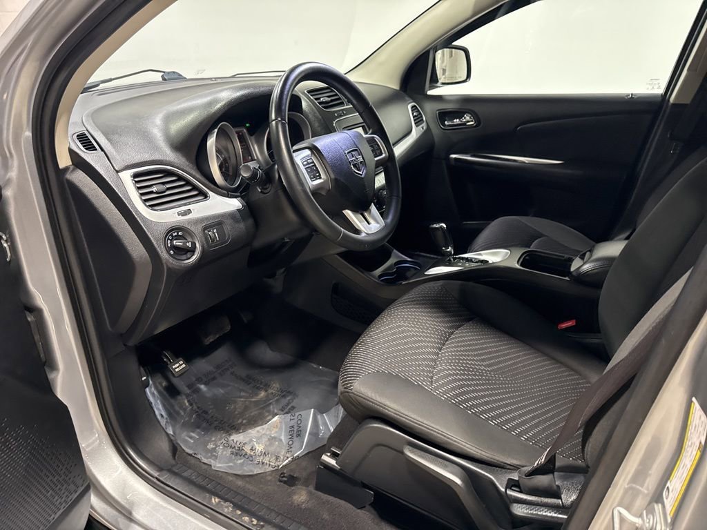 Used 2017 Dodge Journey Crossroad image 24