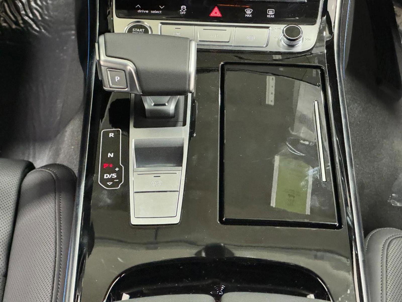 New 2026 Audi A8 L 3.0T image 16