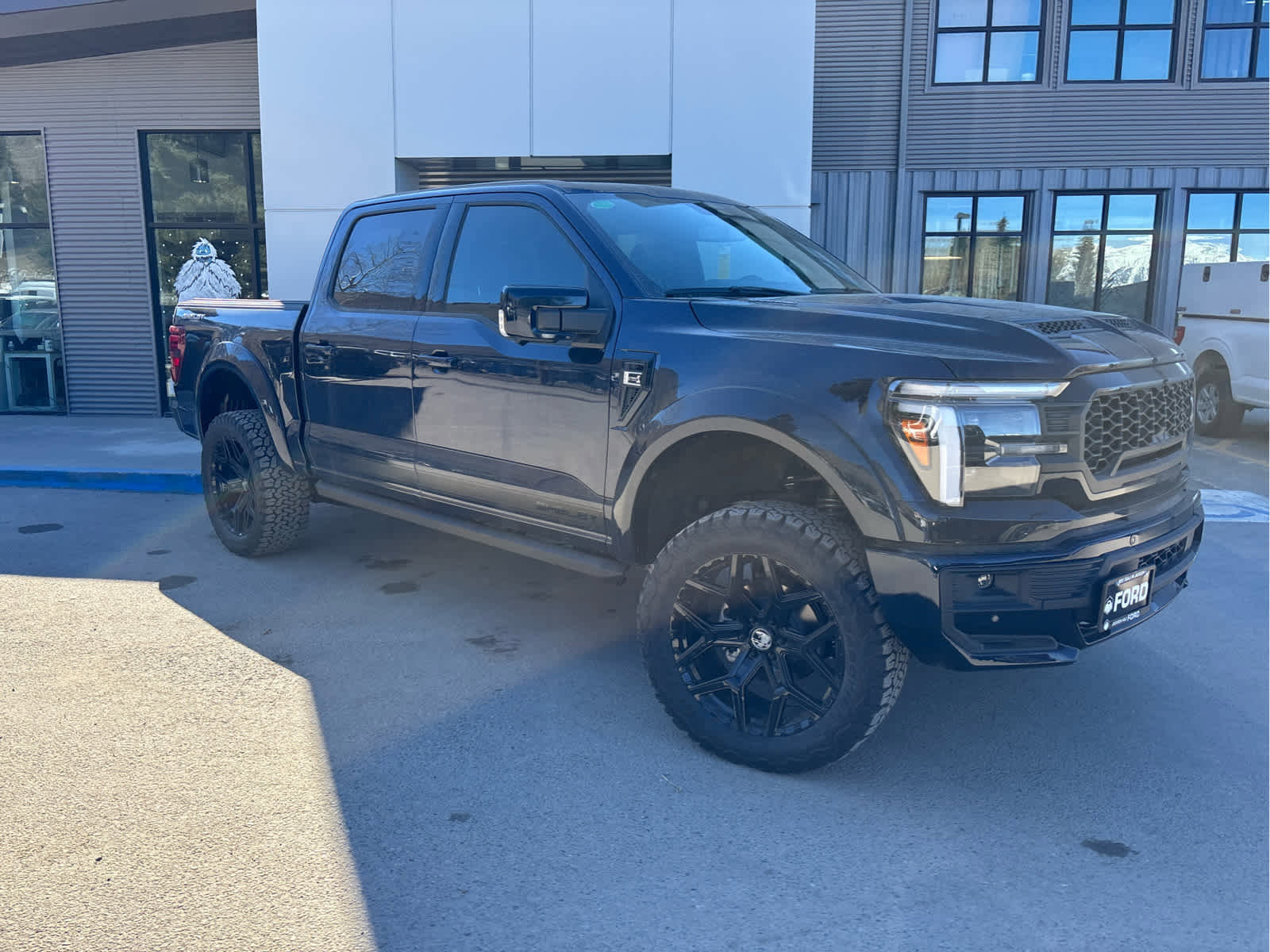 New 2025 Ford F150 Lariat w/ Equipment Group 502A High image 20