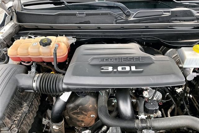 Used 2021 RAM 1500 Limited image 32