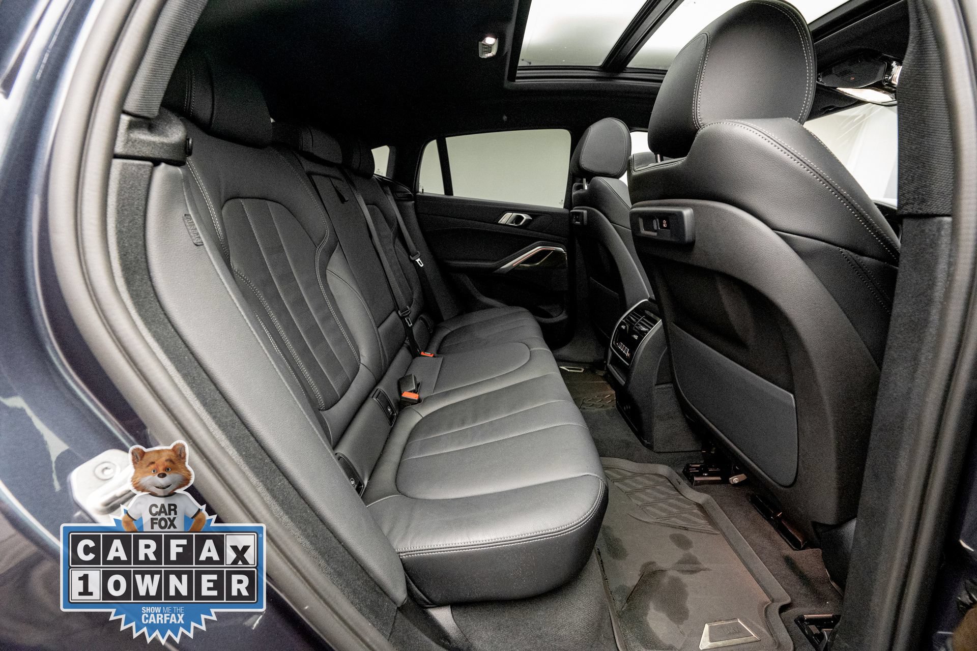 Used 2022 BMW X6 xDrive40i w/ M Sport Package AWD/4WD image 16