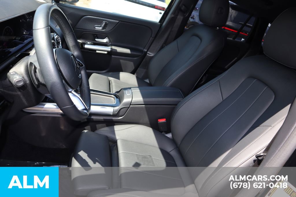 Used 2025 Mercedes-Benz GLA 250 image 11