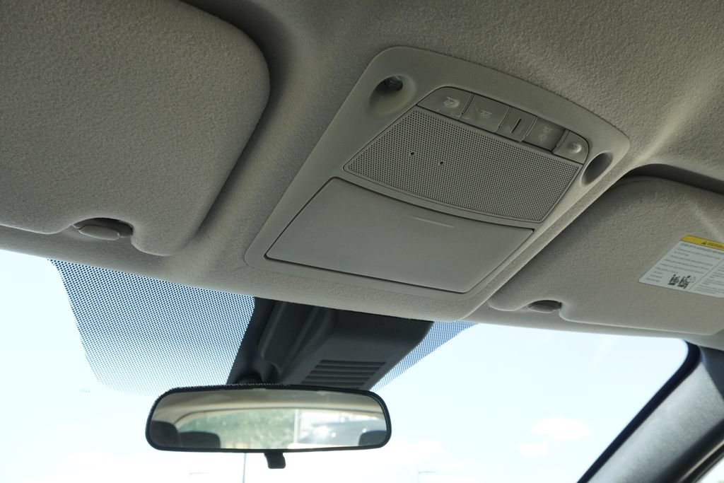 Used 2025 Nissan Leaf S FWD image 16