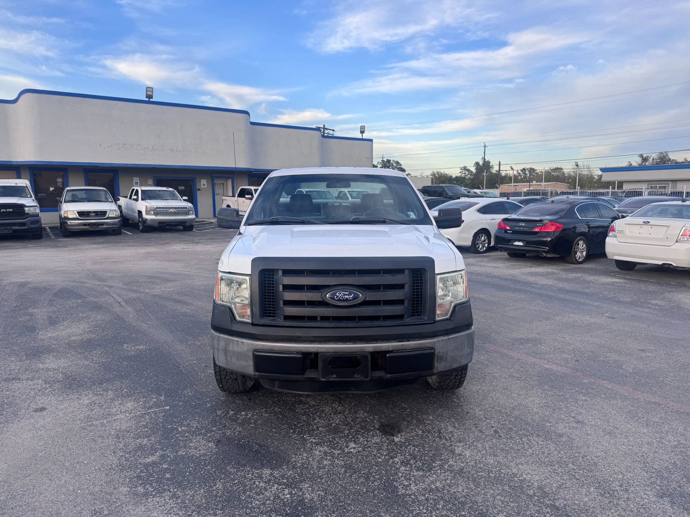 Used 2012 Ford F150 XL w/ Trailer Tow Pkg RWD image 2