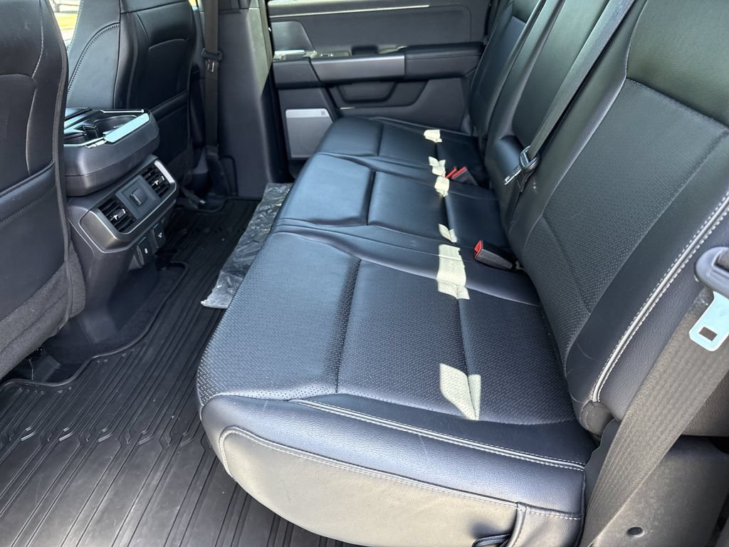 Used 2025 Ford F150 Lariat w/ Equipment Group 501A Mid AWD/4WD image 19