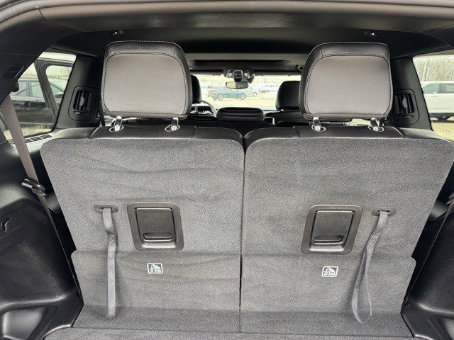 Certified 2023 Jeep Grand Cherokee L Laredo image 32