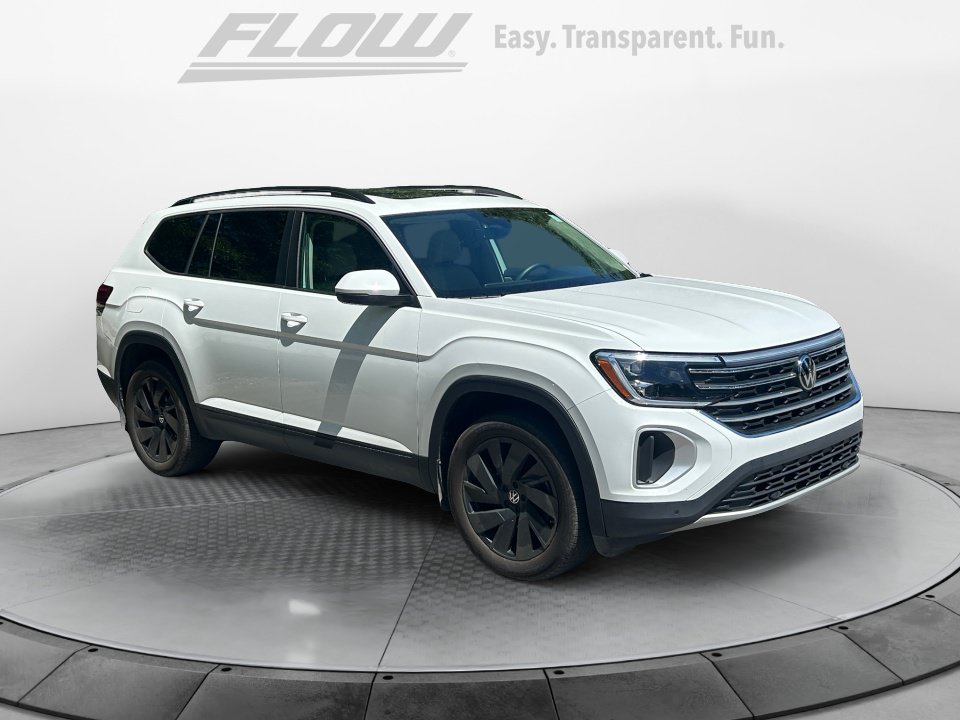 Used 2025 Volkswagen Atlas SE AWD/4WD image 1