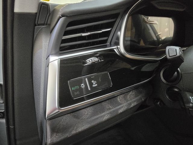 New 2026 Audi Q7 3.0T Prestige AWD/4WD image 17