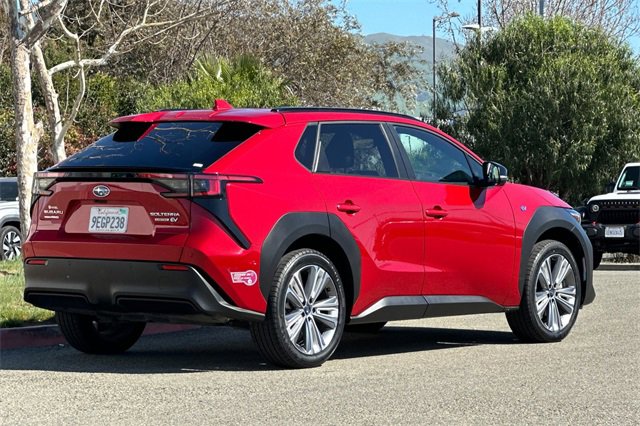 Used 2023 Subaru Solterra Limited image 4