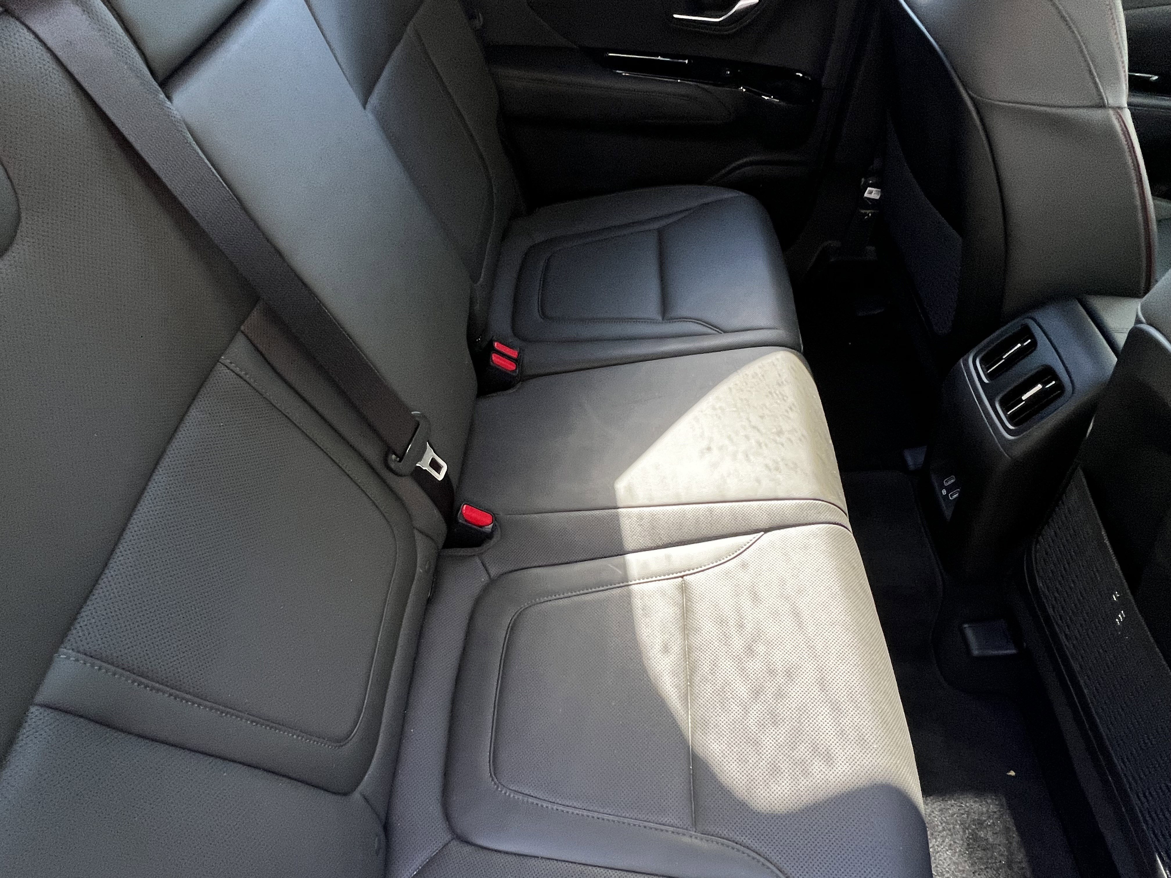 Used 2023 Hyundai Santa Cruz Limited image 39