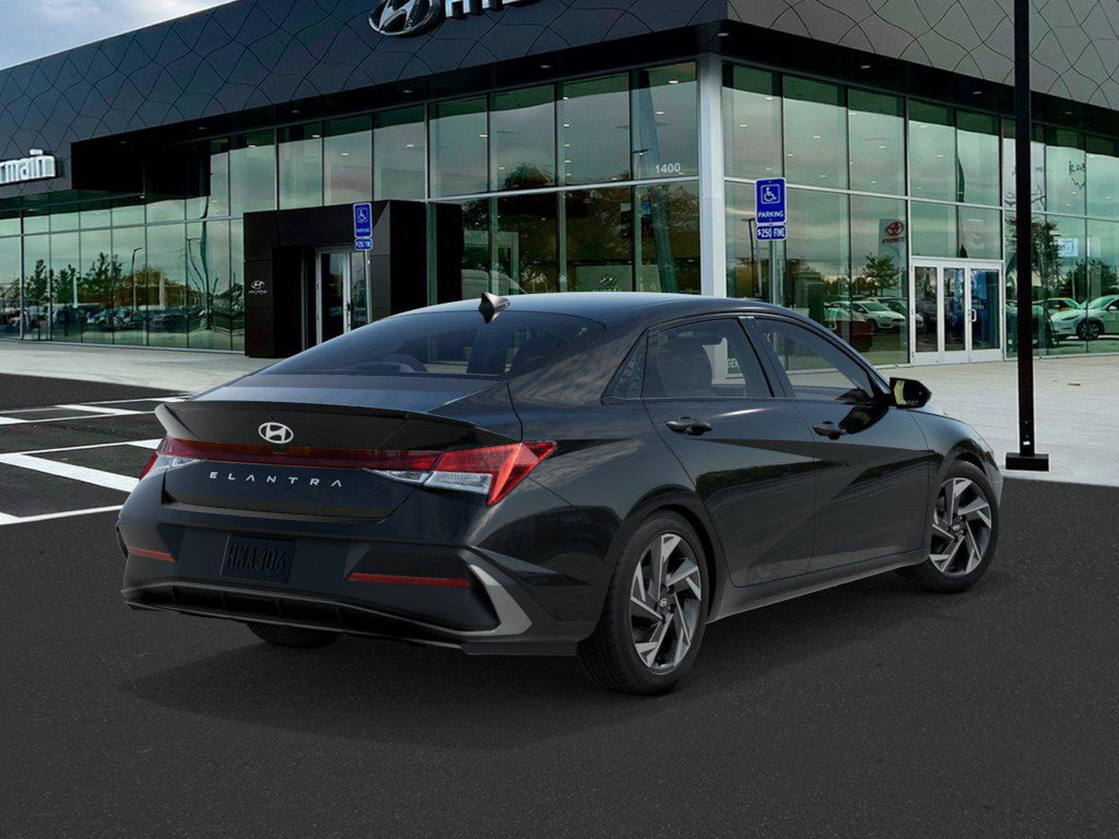 New 2026 Hyundai Elantra SEL Sport Premium FWD image 4