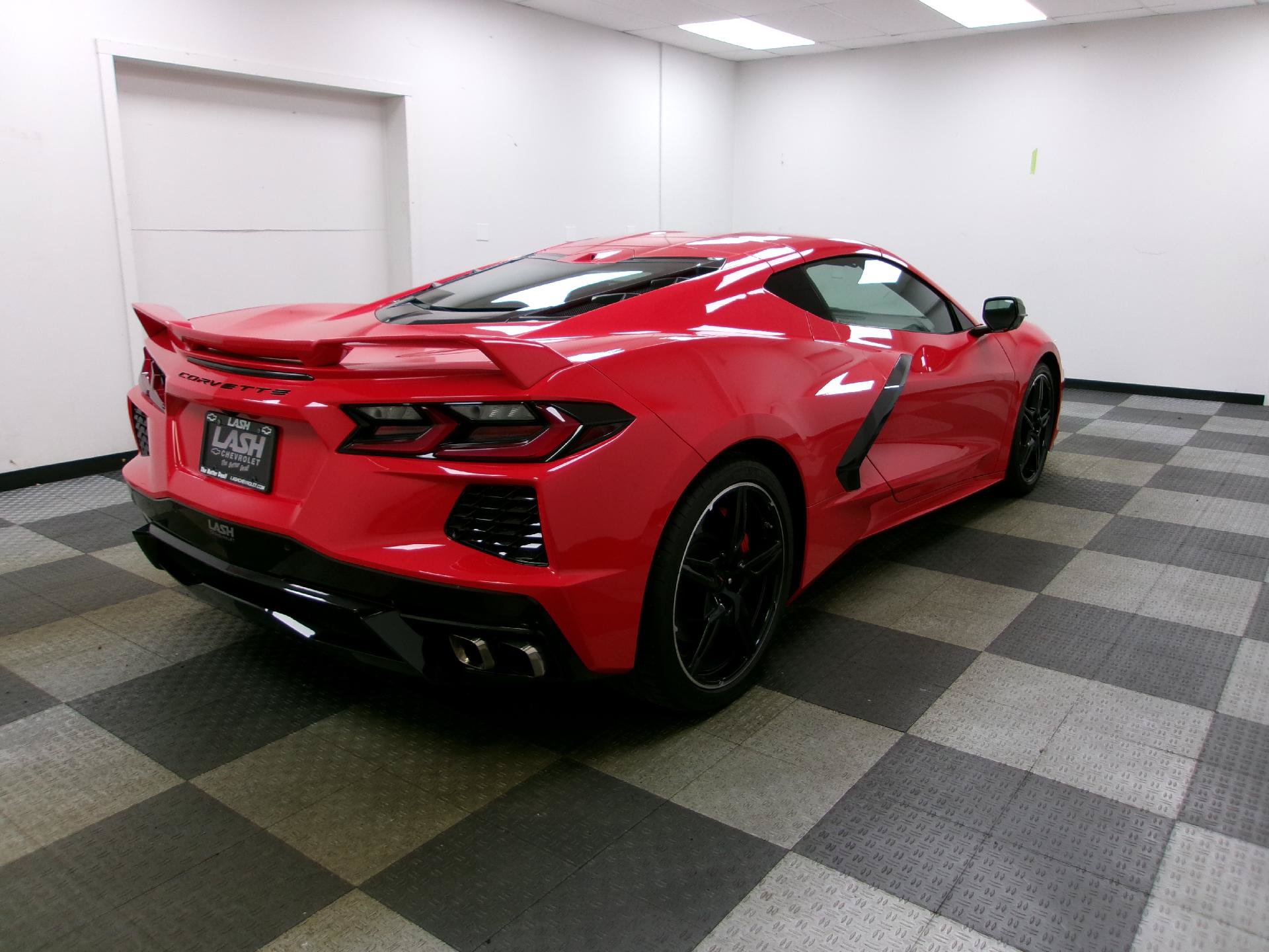 Used 2020 Chevrolet Corvette Stingray Premium Cpe w/ 3LT Preferred Equipment Group RWD image 15
