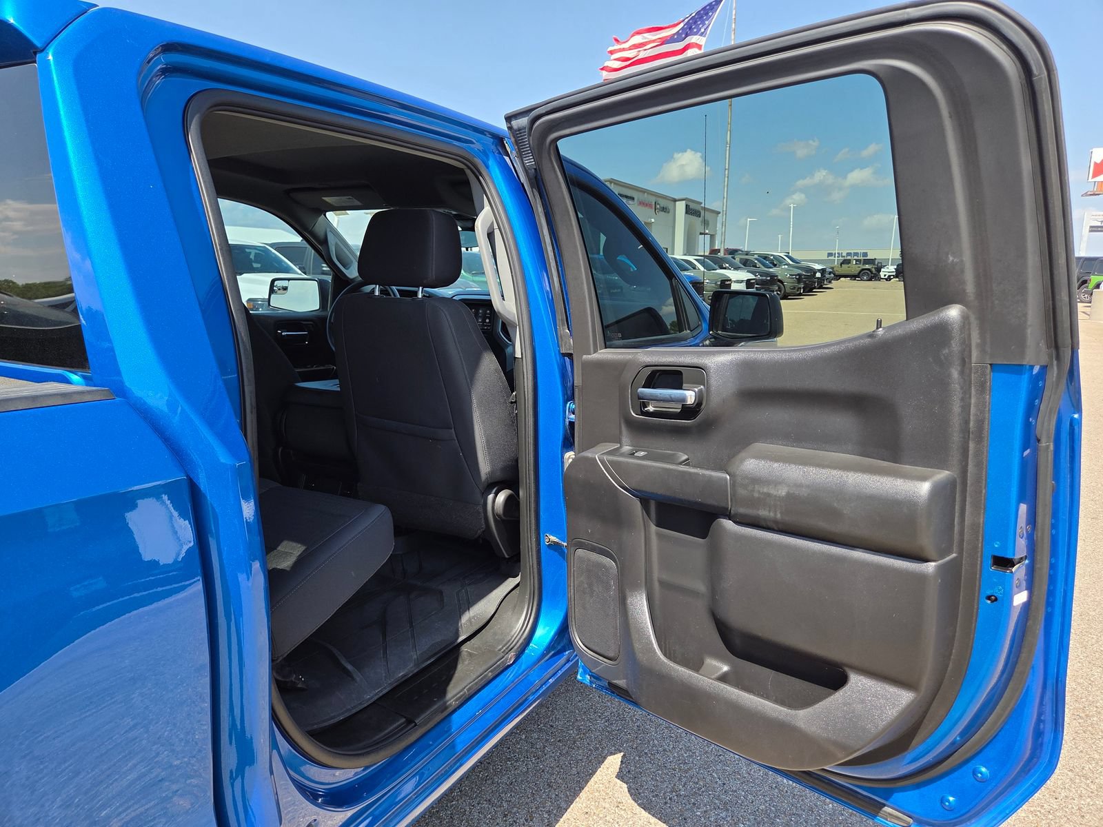 Used 2023 Chevrolet Silverado 1500 Custom RWD image 18