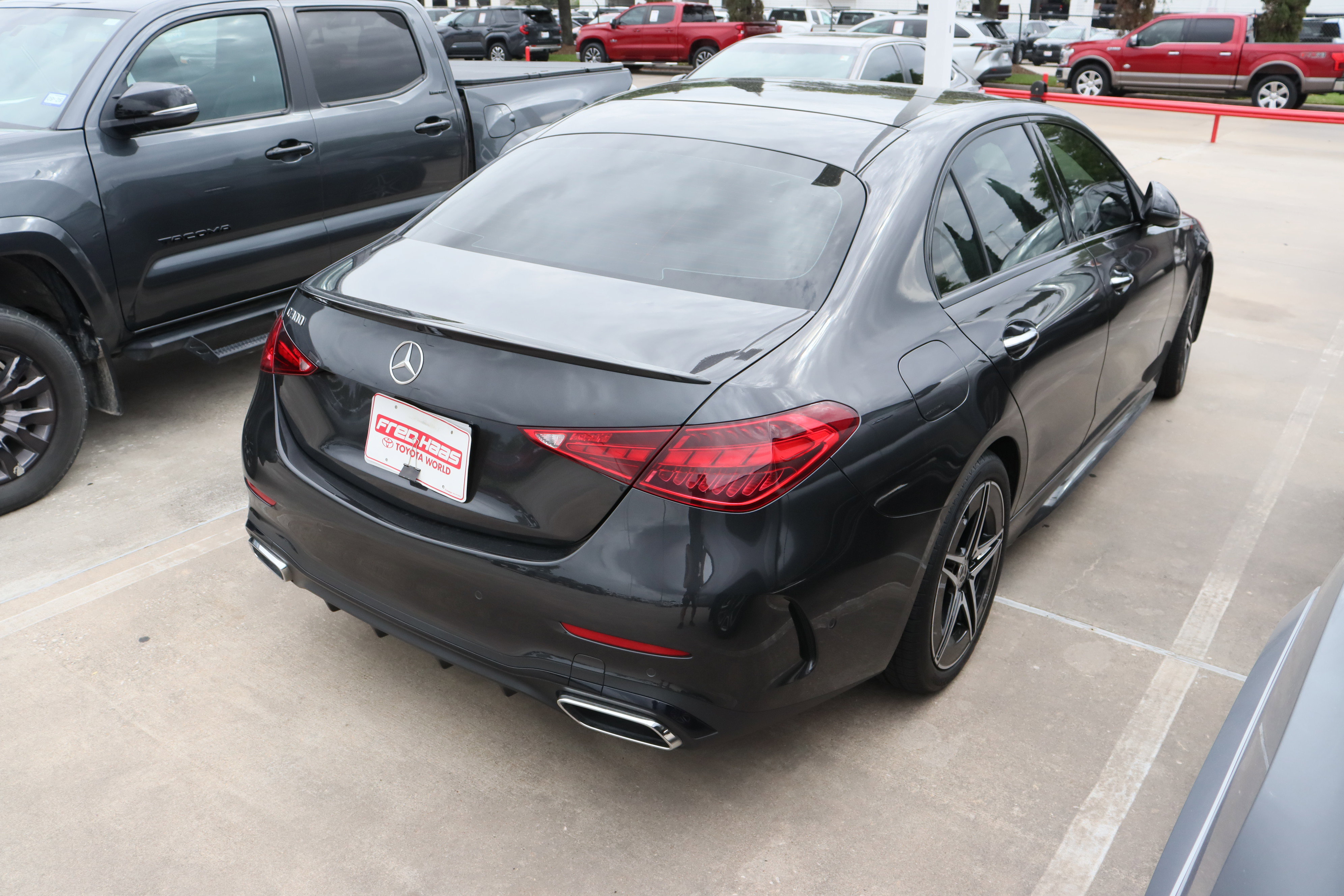 Used 2024 Mercedes-Benz C 300 Sedan image 11