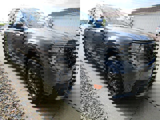 New 2025 Ford Maverick XLT image 3