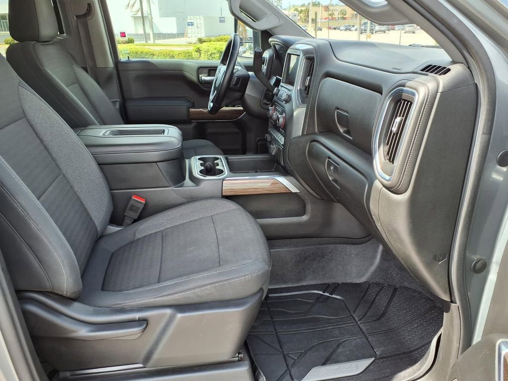 Used 2020 Chevrolet Silverado 1500 RST w/ True North Edition AWD/4WD image 13