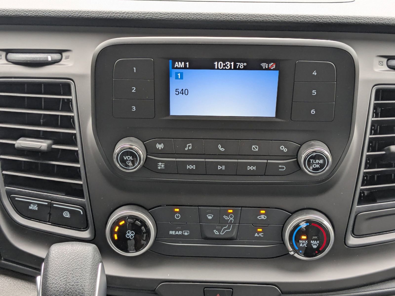 New 2025 Ford Transit 350 Low Roof AWD w/ Exterior Upgrade Package image 18