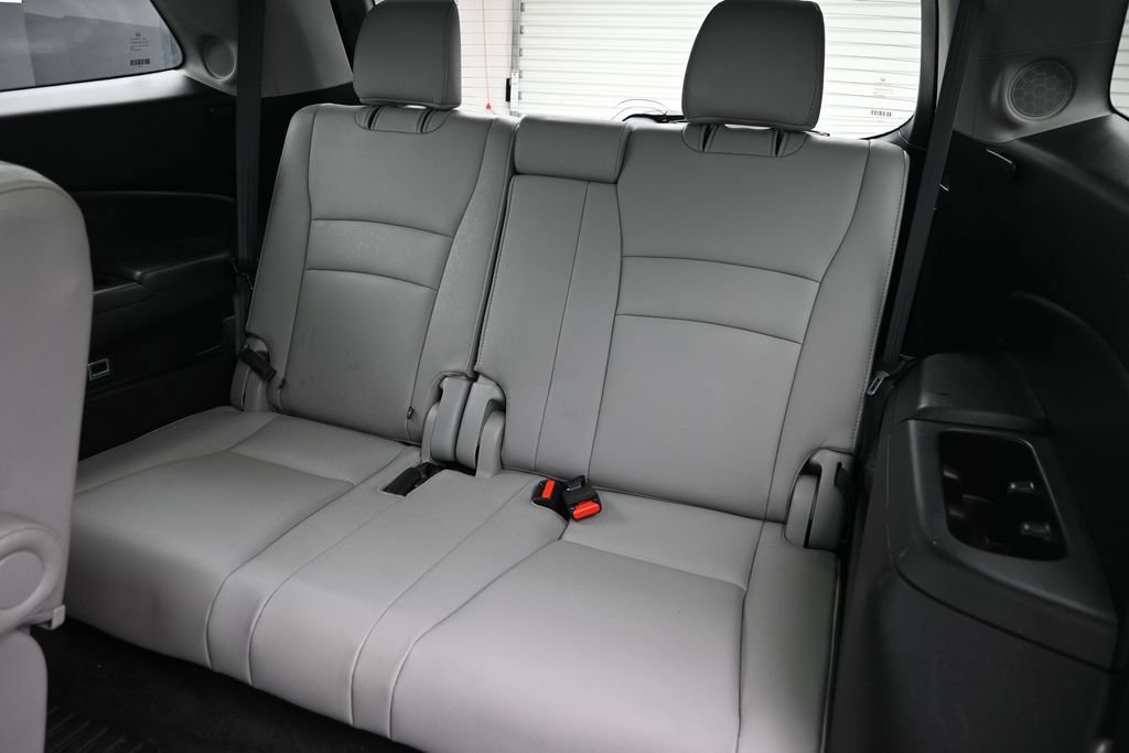 Used 2019 Honda Pilot Elite image 14