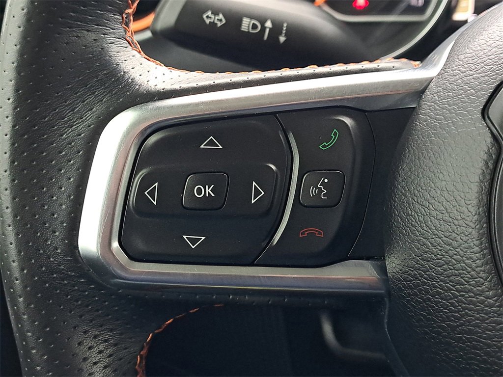 Used 2023 Jeep Gladiator Mojave w/ Trailer Tow Package image 9