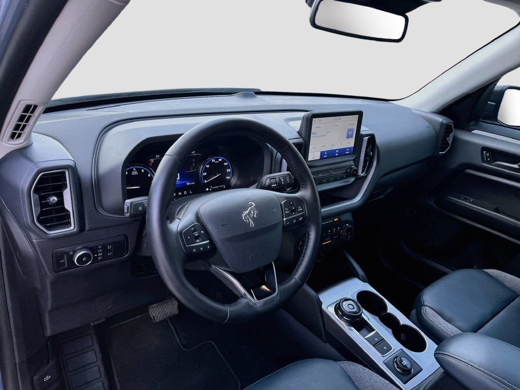 Used 2024 Ford Bronco Sport Outer Banks AWD/4WD image 9