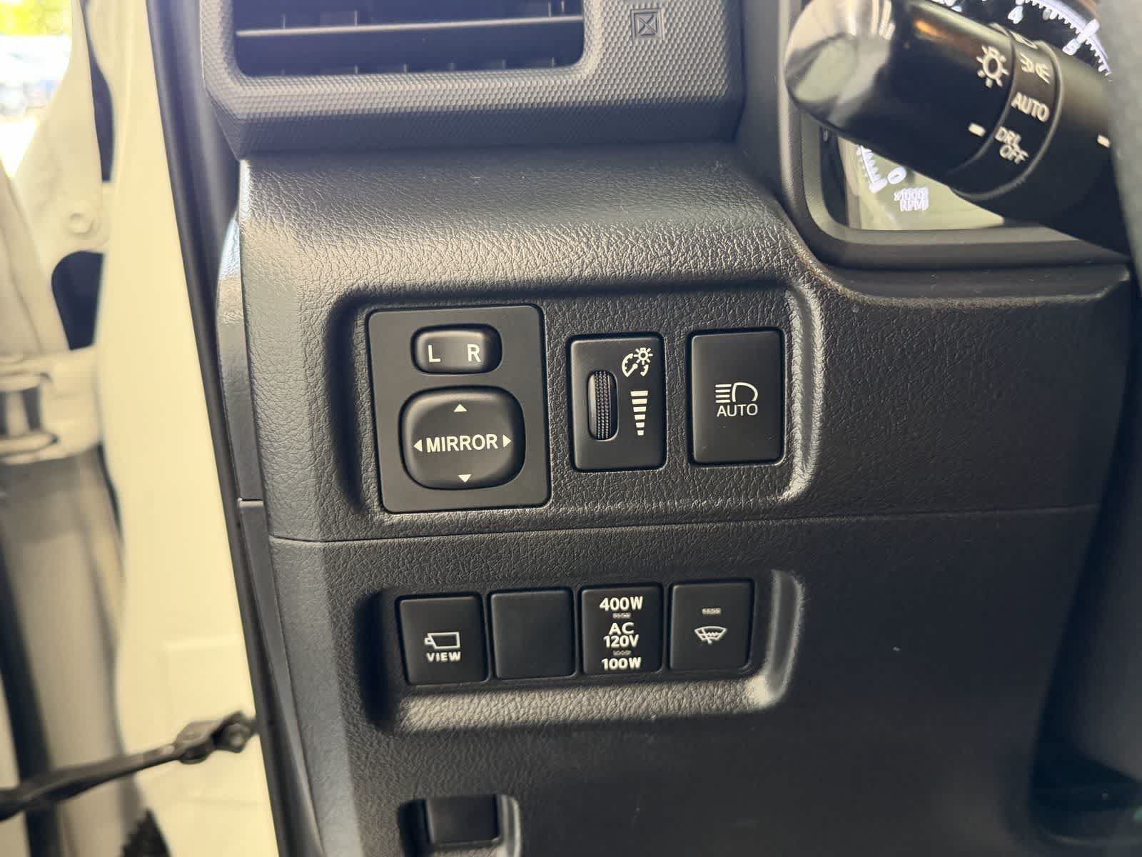 Used 2023 Toyota 4Runner Limited AWD/4WD image 16