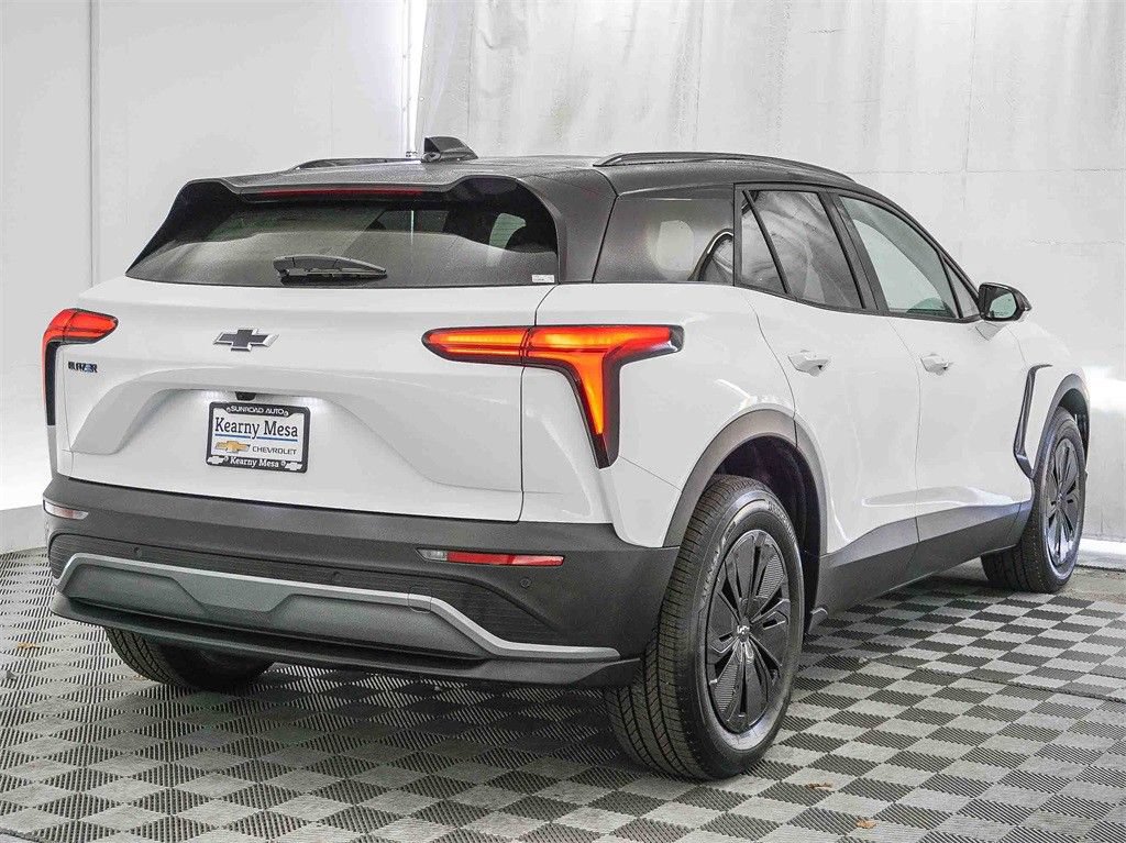New 2026 Chevrolet Blazer EV LT w/ Midnight/Sport Edition FWD image 8