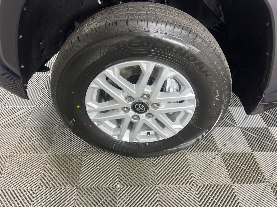 New 2026 Toyota Tundra SR5 image 28