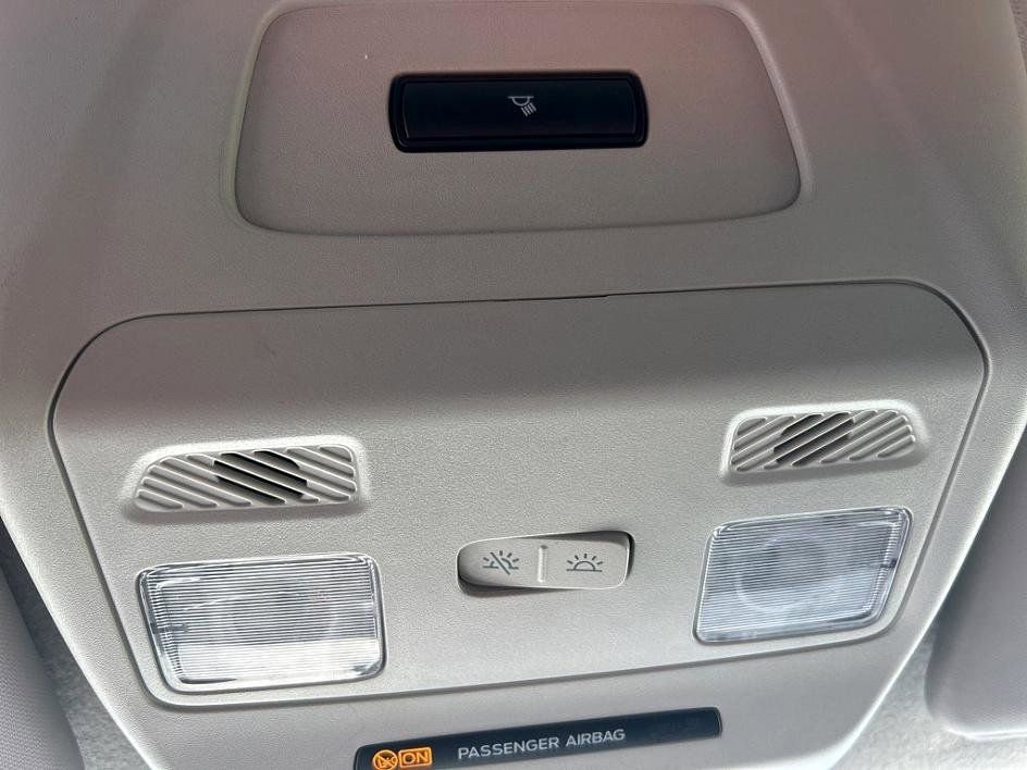 Used 2023 Ford Transit 250 Low Roof w/ Exterior Upgrade Package image 21