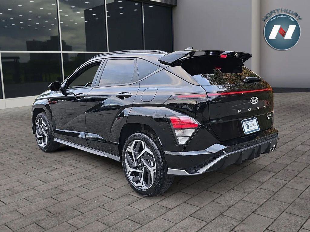Used 2024 Hyundai Kona N Line image 2