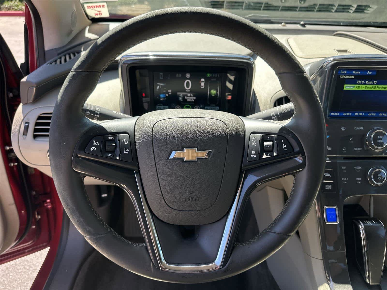 Used 2013 Chevrolet Volt Premium w/ Premium Trim Package FWD image 16