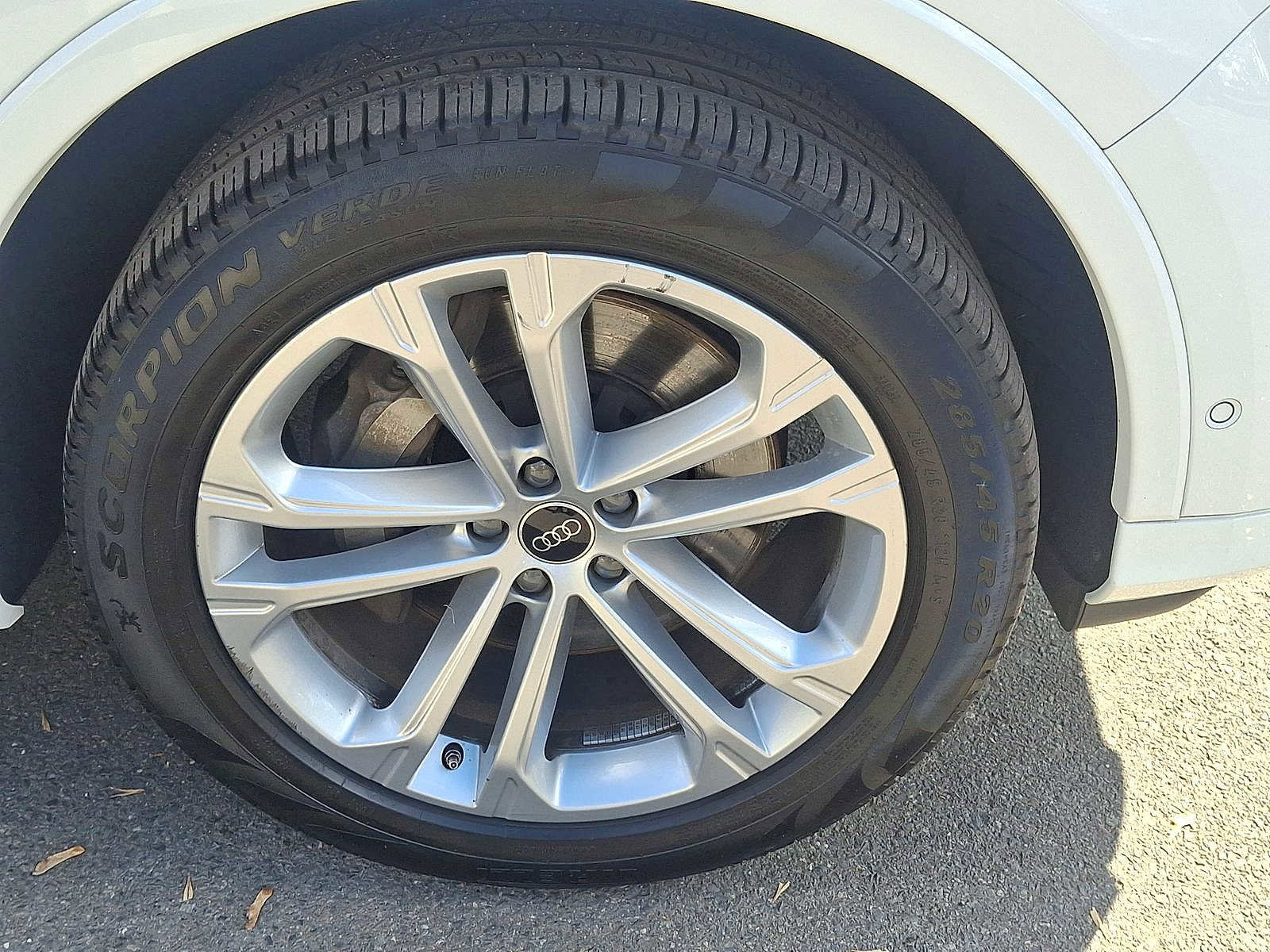 Certified 2025 Audi Q7 3.0T Premium Plus image 22