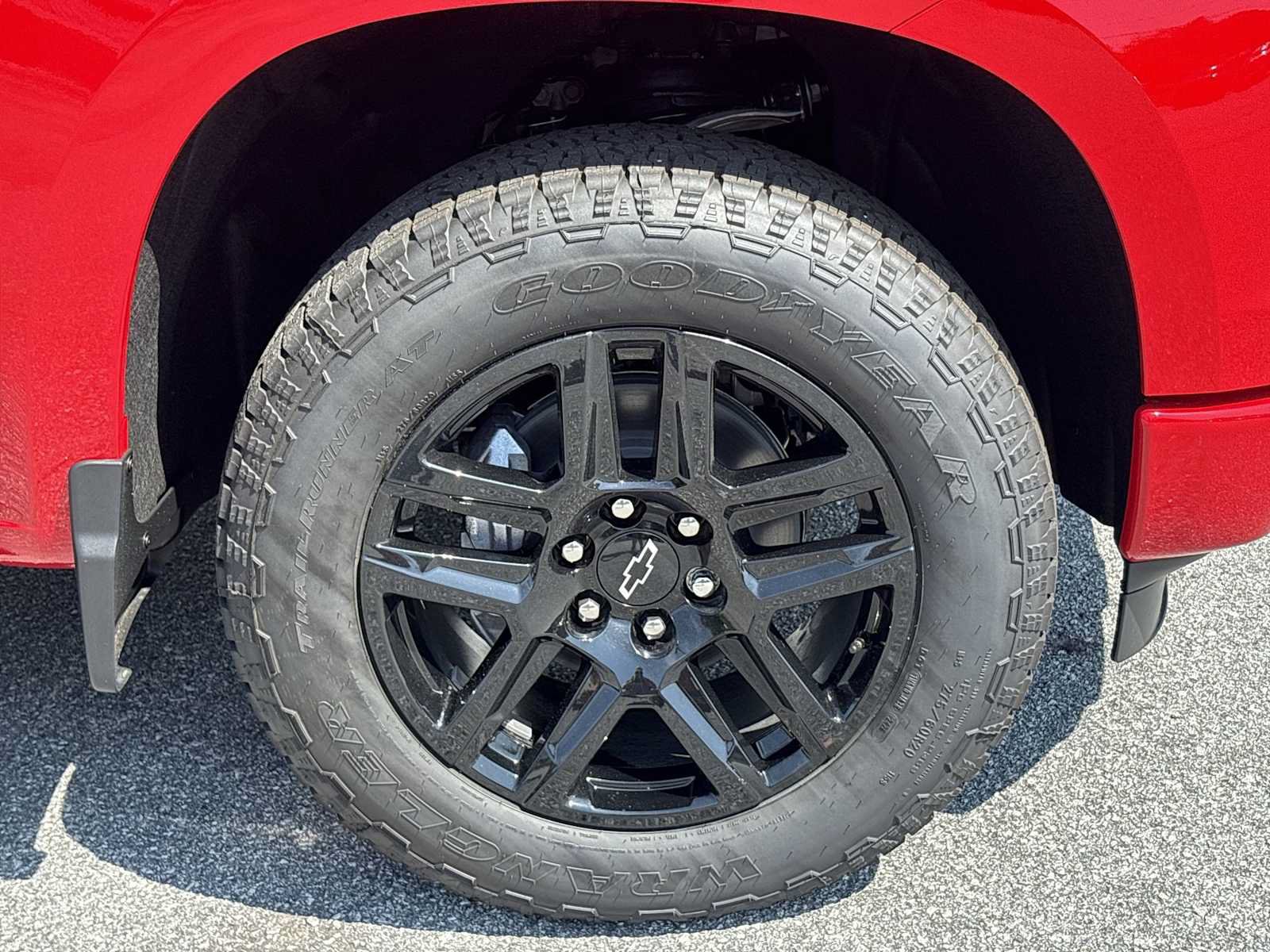 New 2026 Chevrolet Silverado 1500 Custom w/ Turbomax Blackout Package AWD/4WD image 31