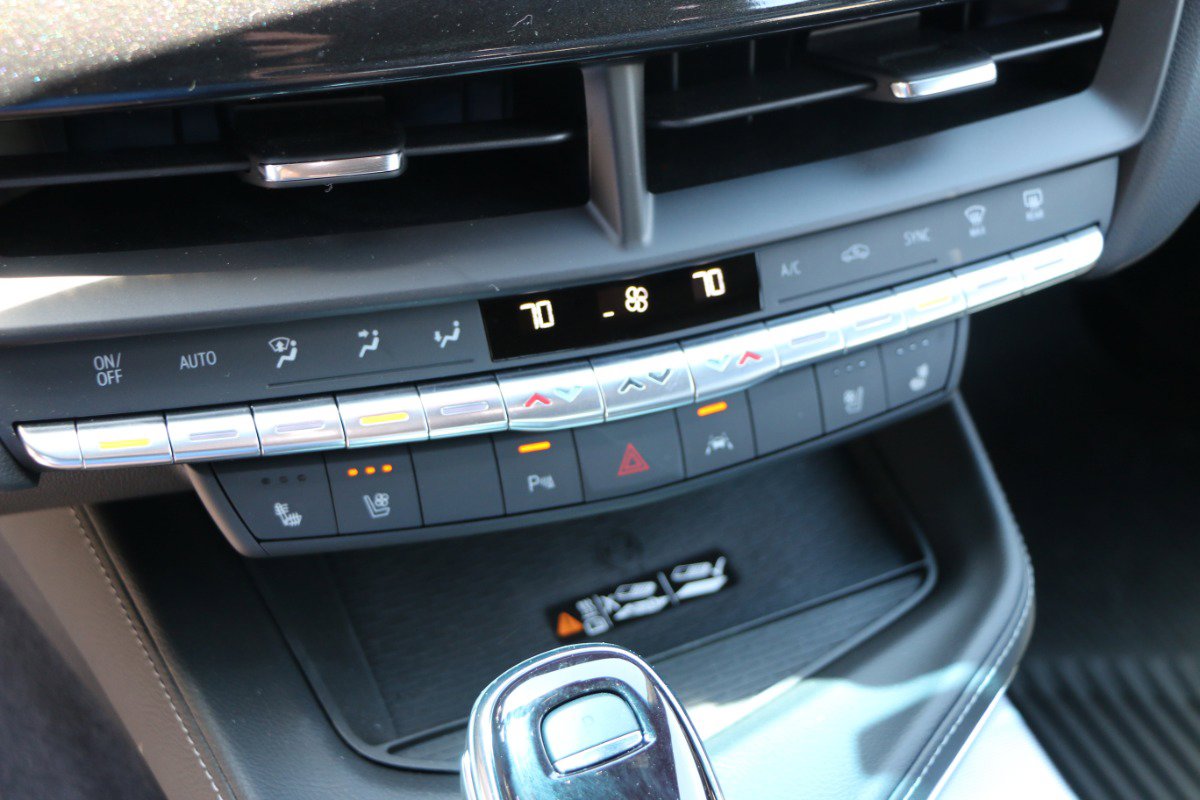 Used 2026 Cadillac CT4 Premium Luxury RWD image 25