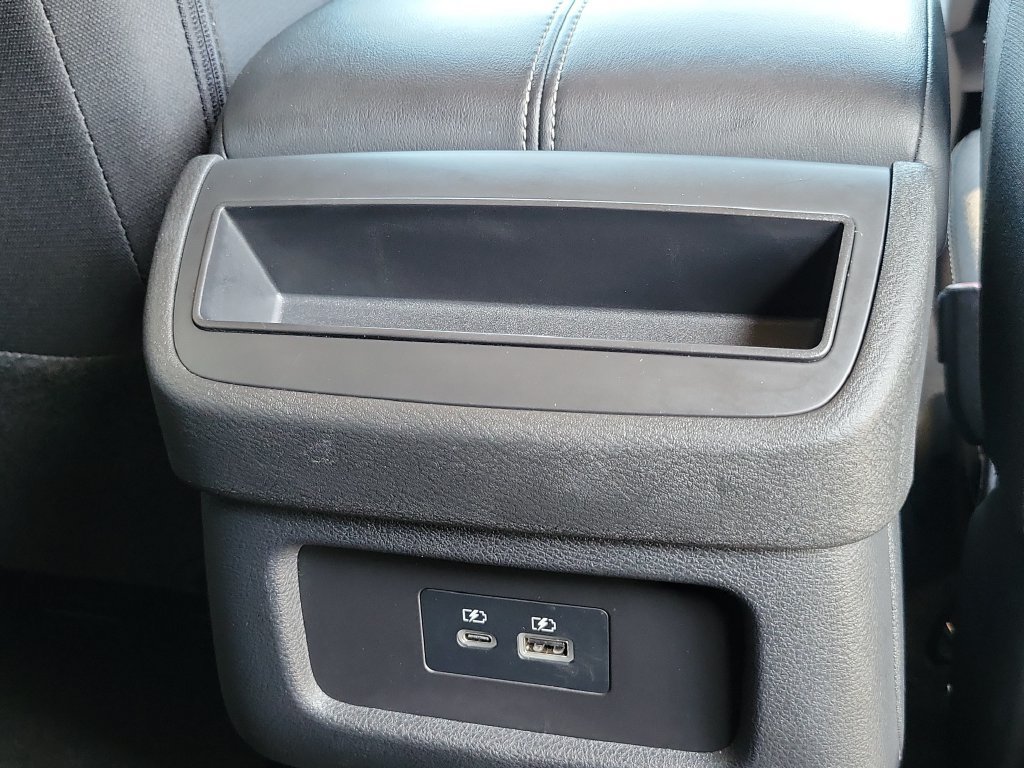 Used 2025 Nissan Pathfinder S FWD image 22