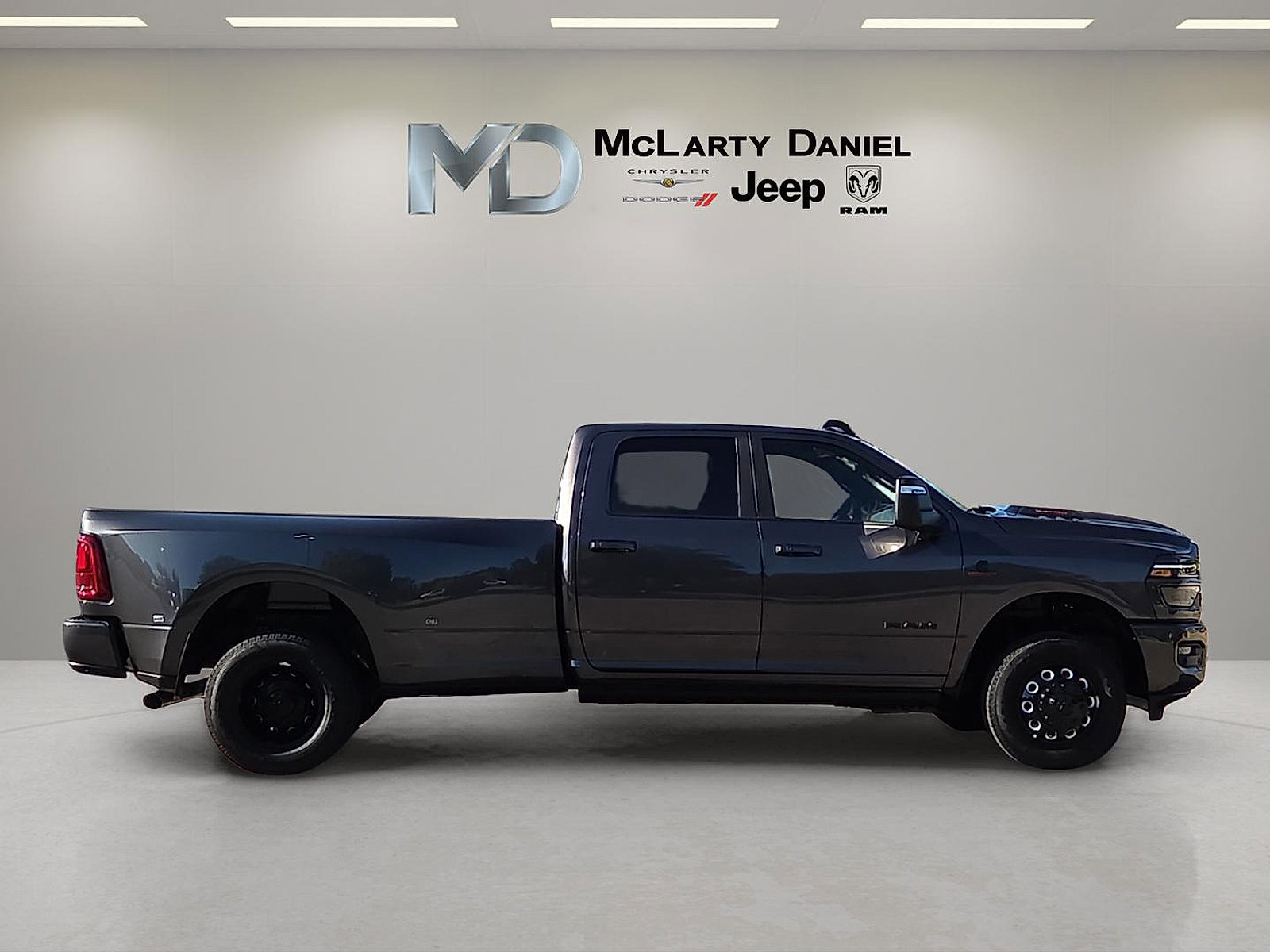 New 2027 RAM 3500 Laramie w/ Night Edition AWD/4WD image 6