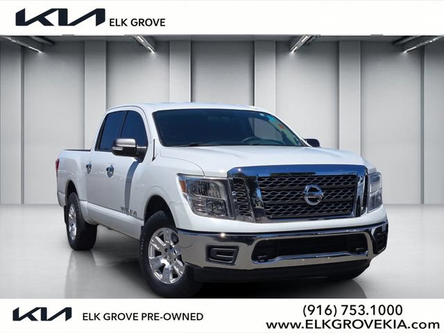 Used 2018 Nissan Titan SV AWD/4WD image 1