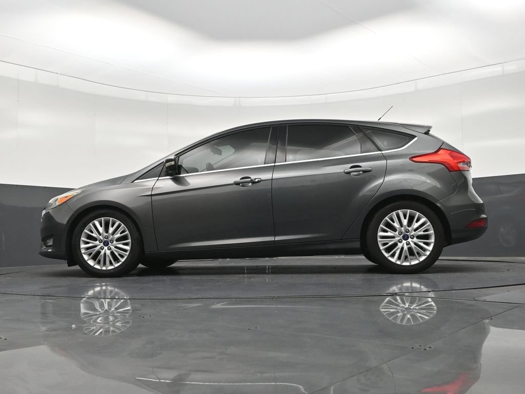 Used 2018 Ford Focus Titanium FWD image 24
