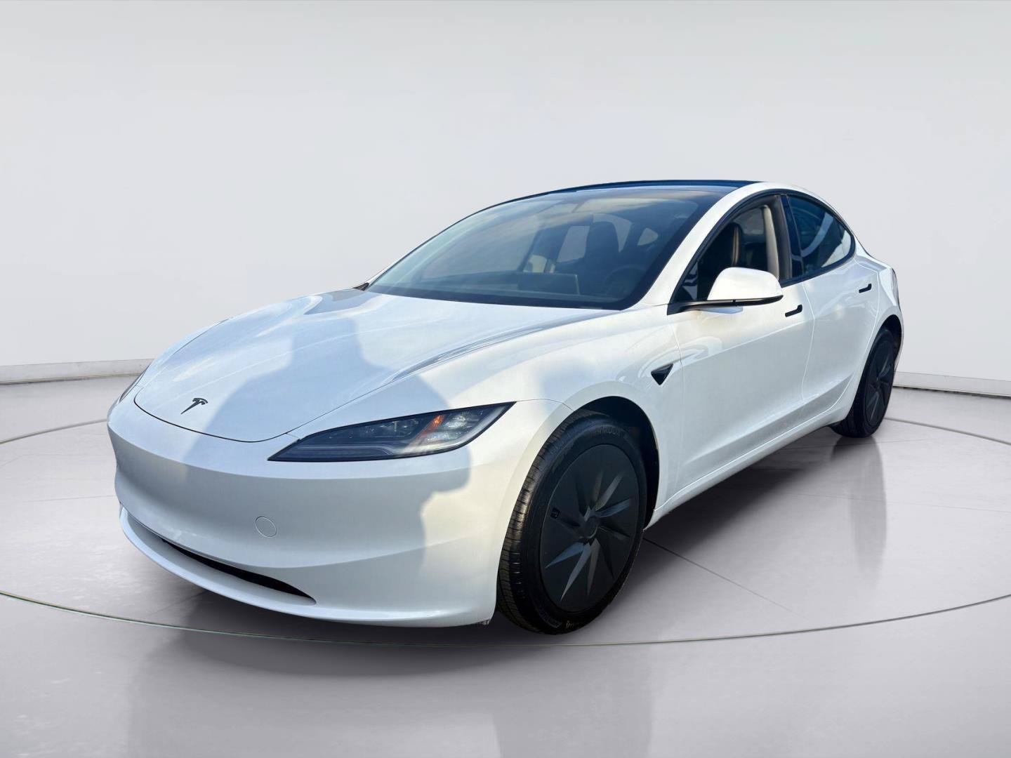 Used 2025 Tesla Model 3 RWD image 5