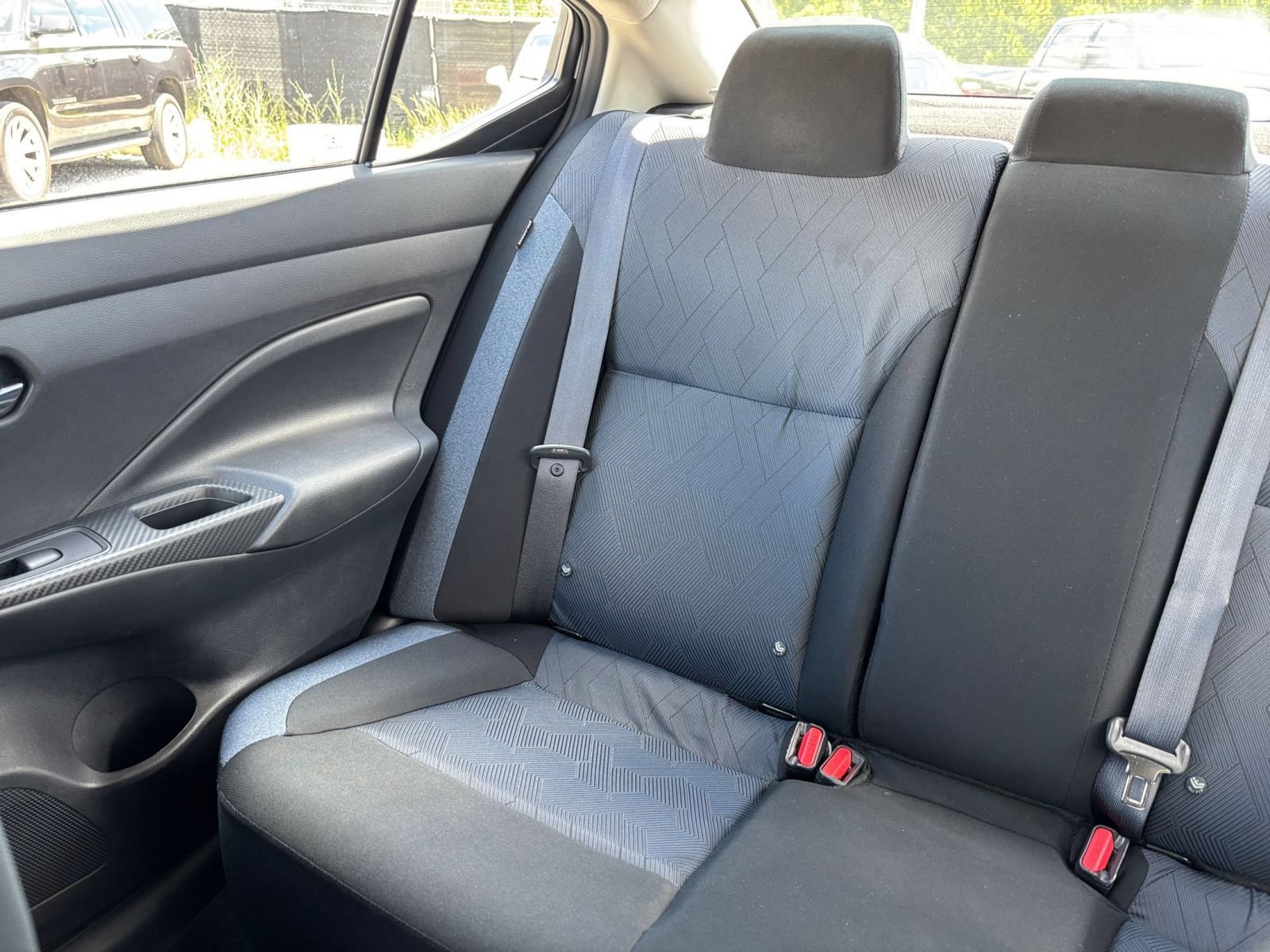 Used 2025 Nissan Versa SV FWD image 37