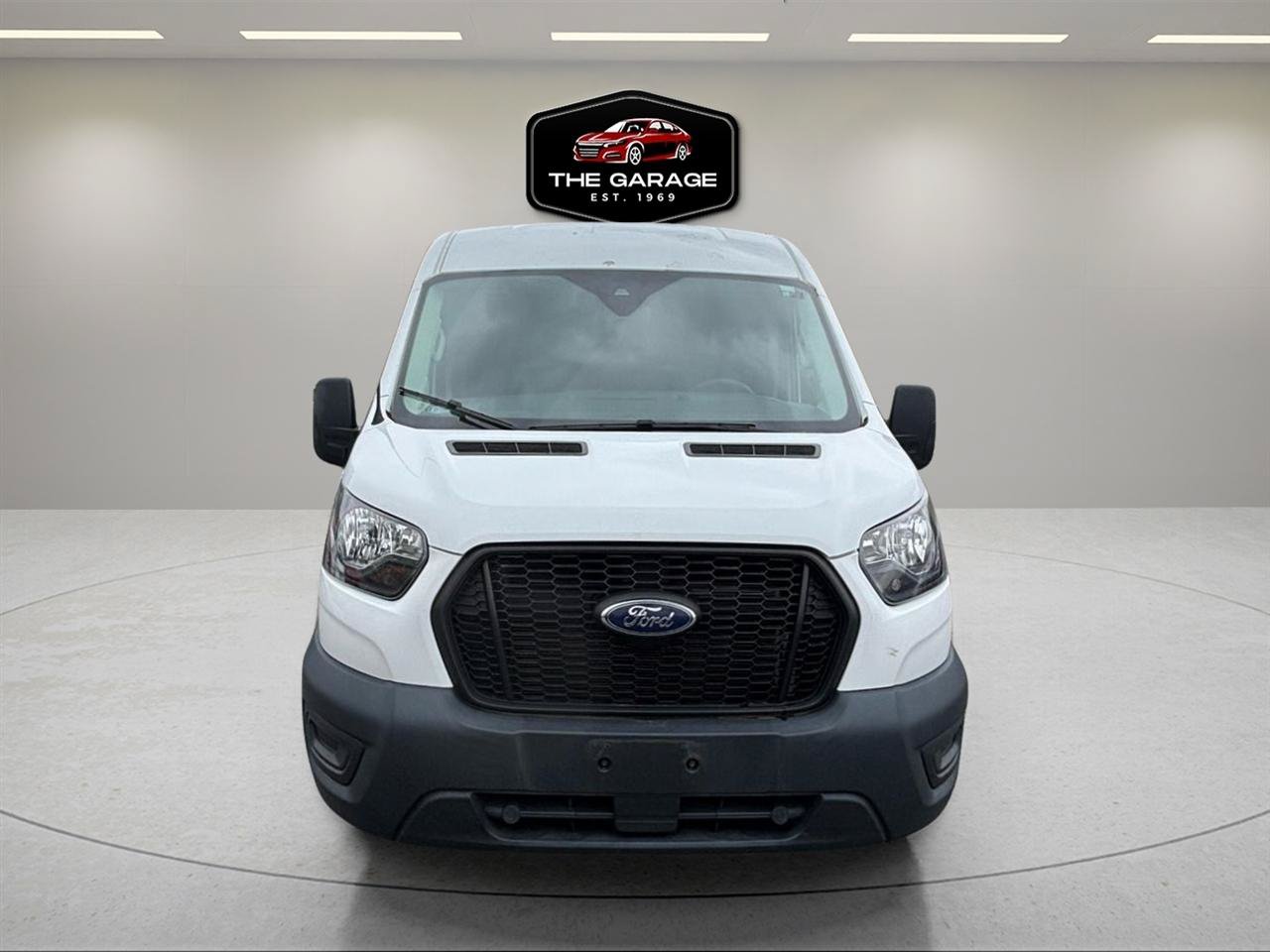Used 2021 Ford Transit 250 Medium Roof RWD image 8
