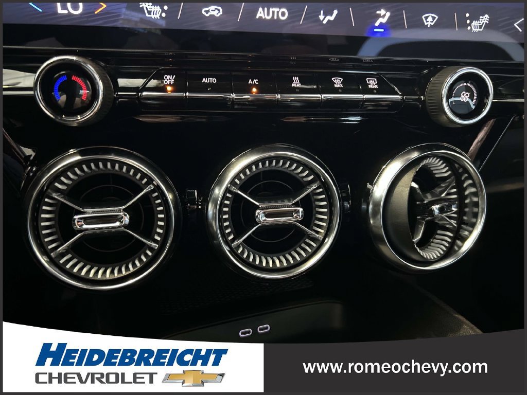 Used 2024 Chevrolet Blazer EV LT AWD/4WD image 24