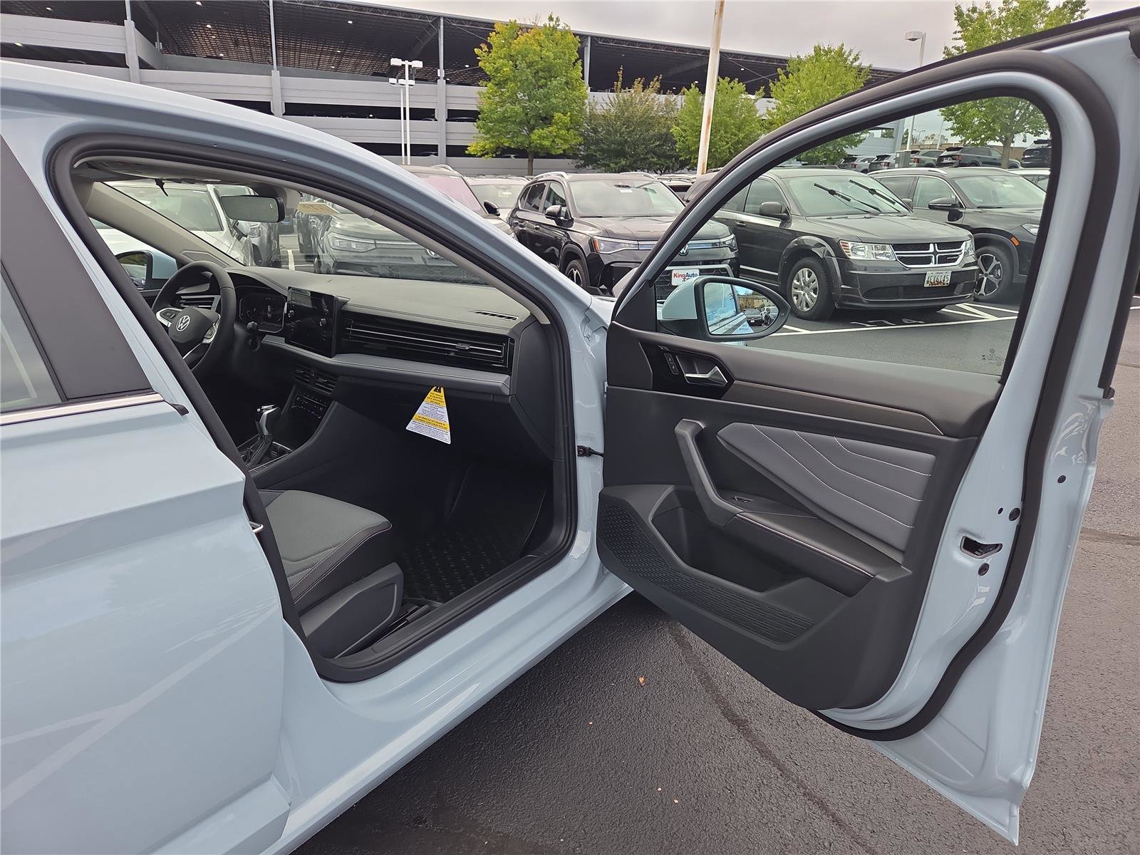 New 2026 Volkswagen Jetta SEL image 28