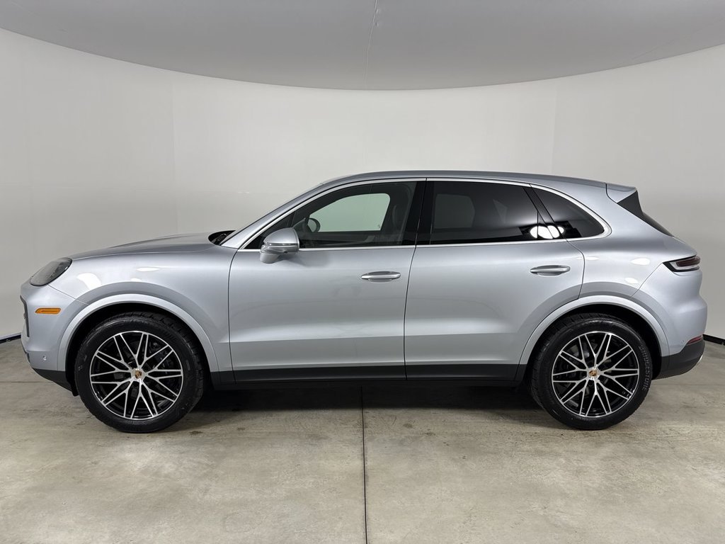 New 2026 Porsche Cayenne AWD/4WD image 2