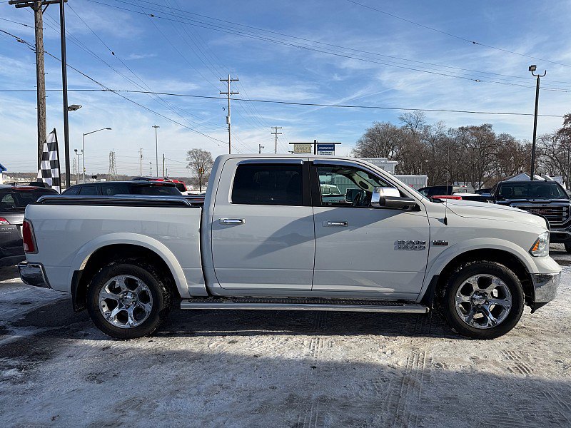 Used 2017 RAM 1500 Laramie image 5