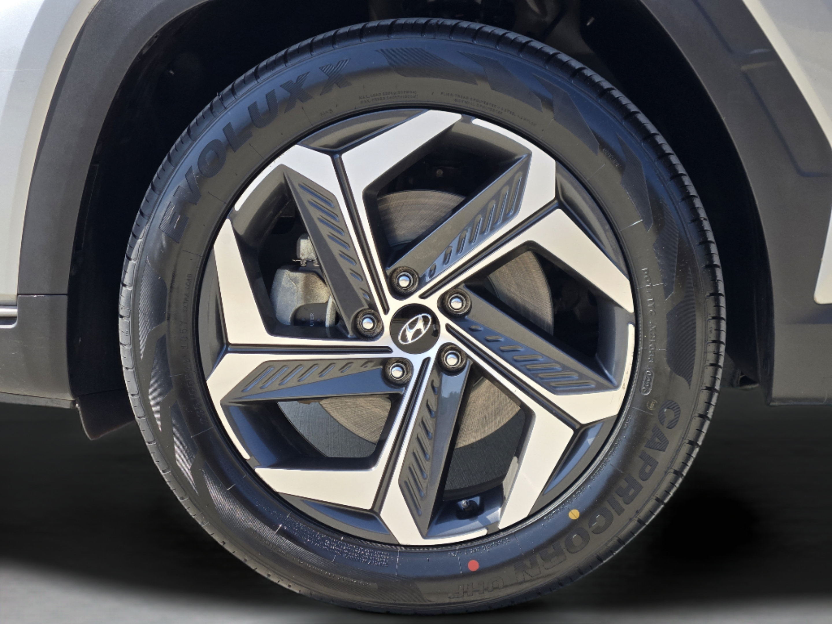 Used 2023 Hyundai Tucson SEL w/ Convenience Package FWD image 32